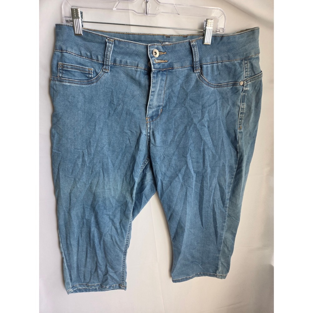 Sandpiper Capri Jeans Womens Blue Light Wash Slim Mid Rise Tapered